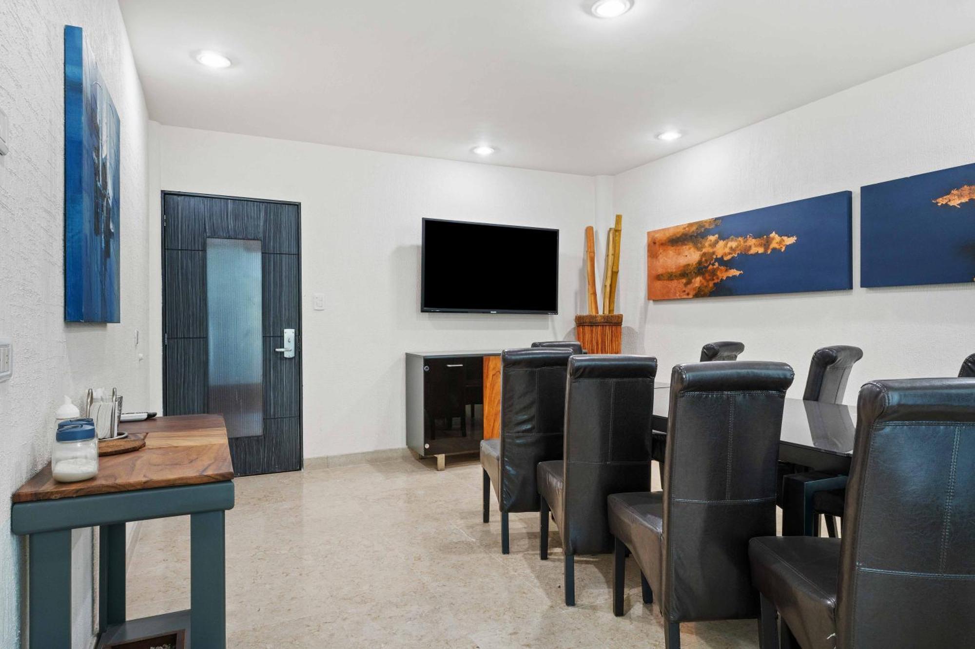 Hotel Homesuites Rotarismo